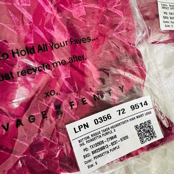 Savage X Fenty Poinsettia Red Plum Houndstooth High-Waist Legging Set - Picture 10 of 14